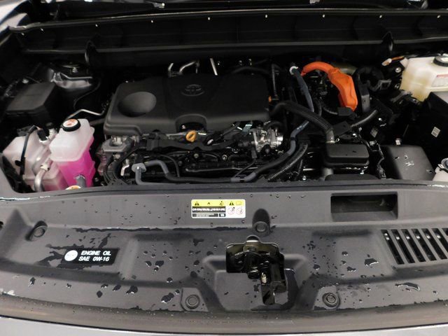 Used 2025 Toyota Highlander XLE image 55