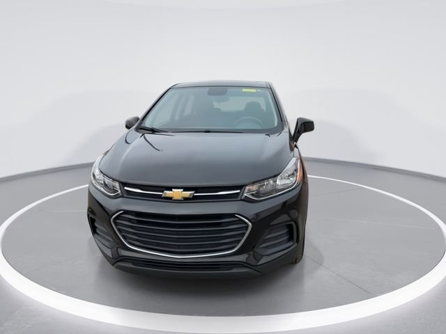 Used 2021 Chevrolet Trax LS image 4