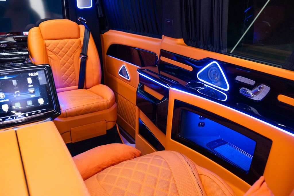 Used 2023 Mercedes-Benz Metris Passenger image 45