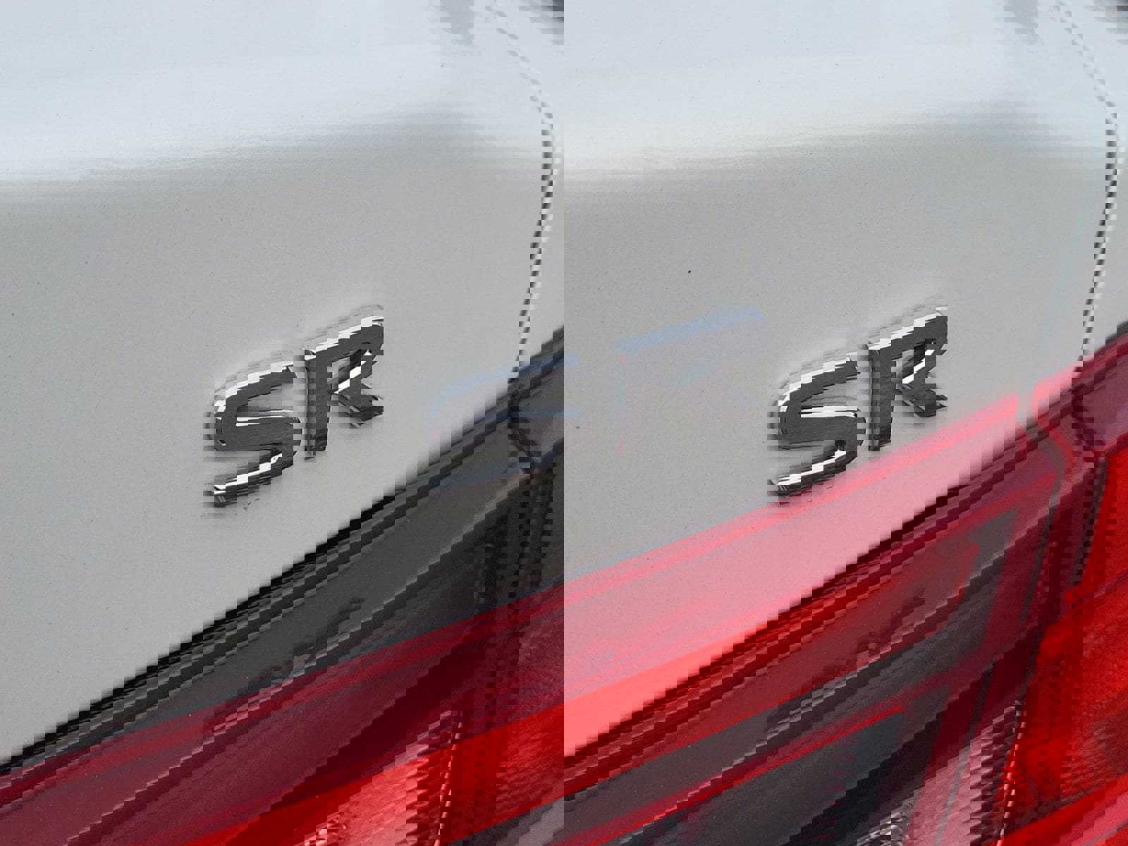 Used 2018 Nissan Maxima SR image 23