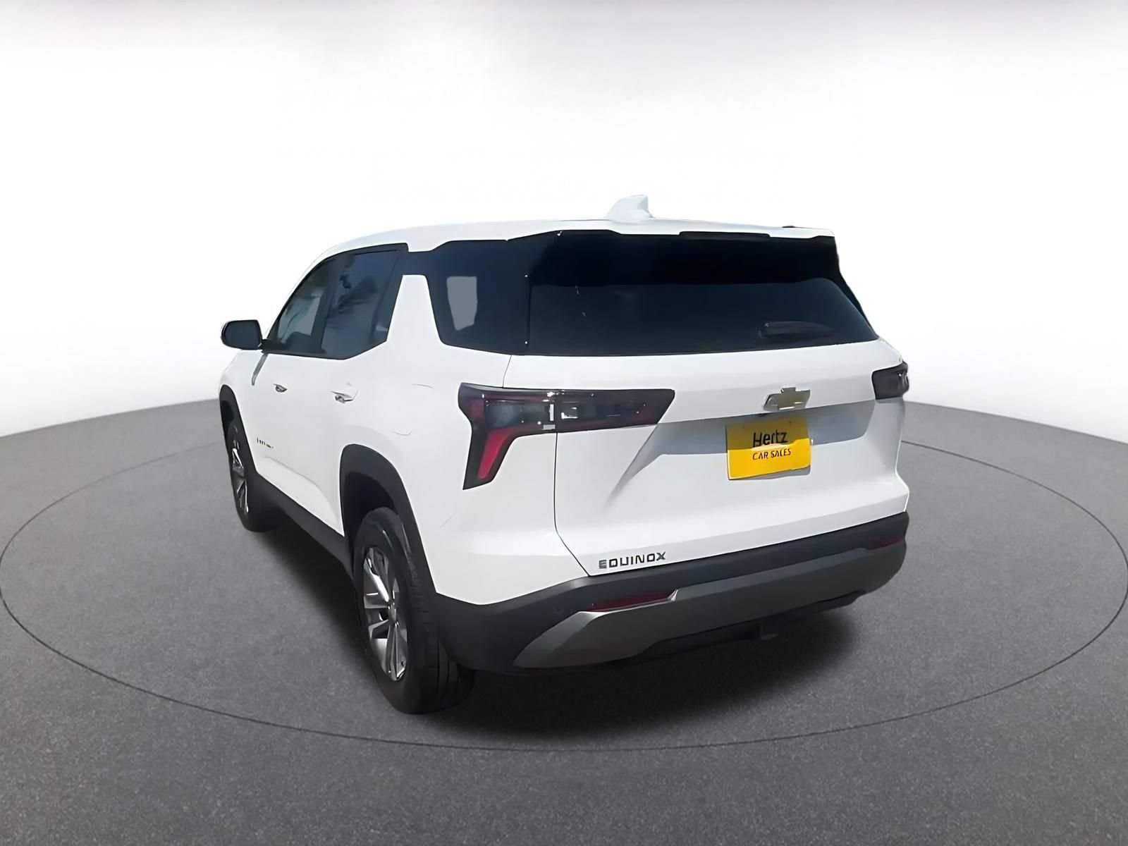 Used 2025 Chevrolet Equinox LT FWD image 10