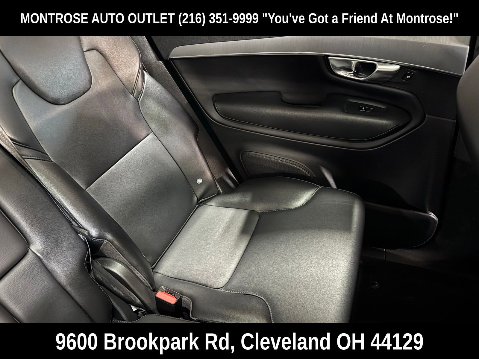 Used 2022 Volvo XC90 T5 Momentum image 31