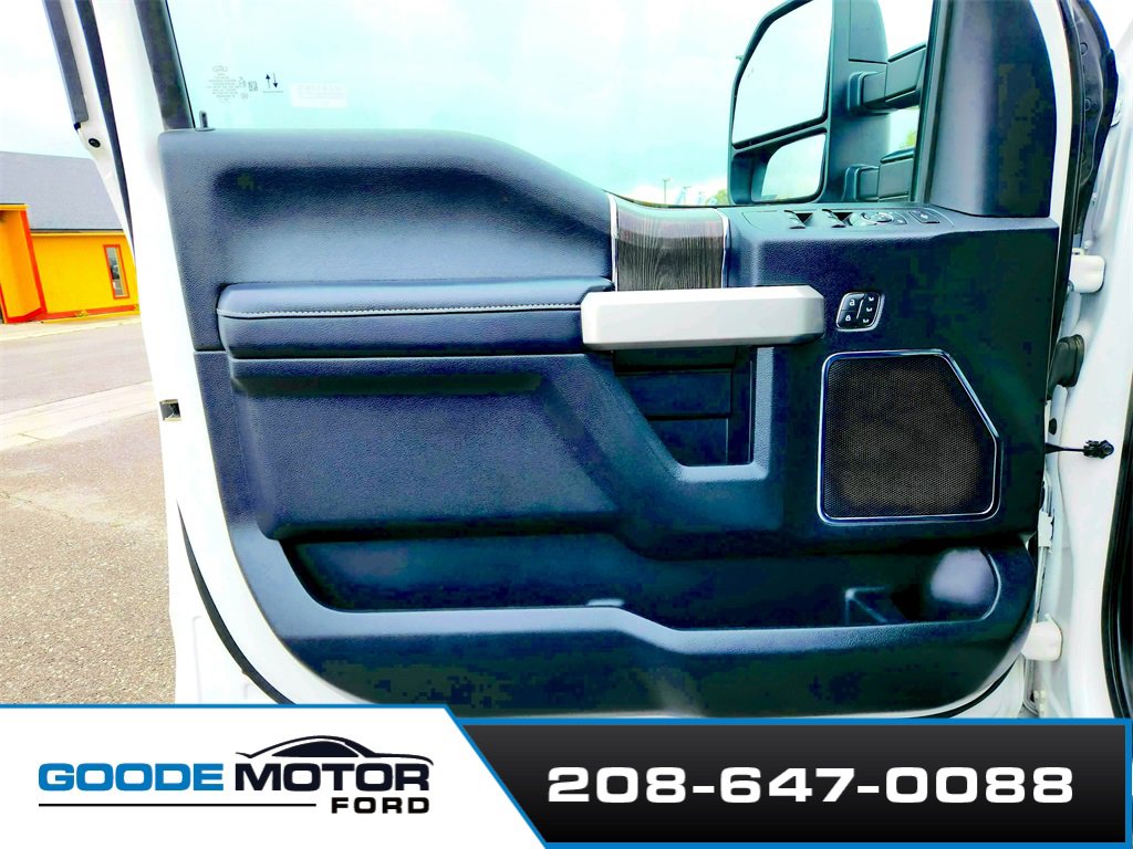 Used 2021 Ford F250 Lariat image 21