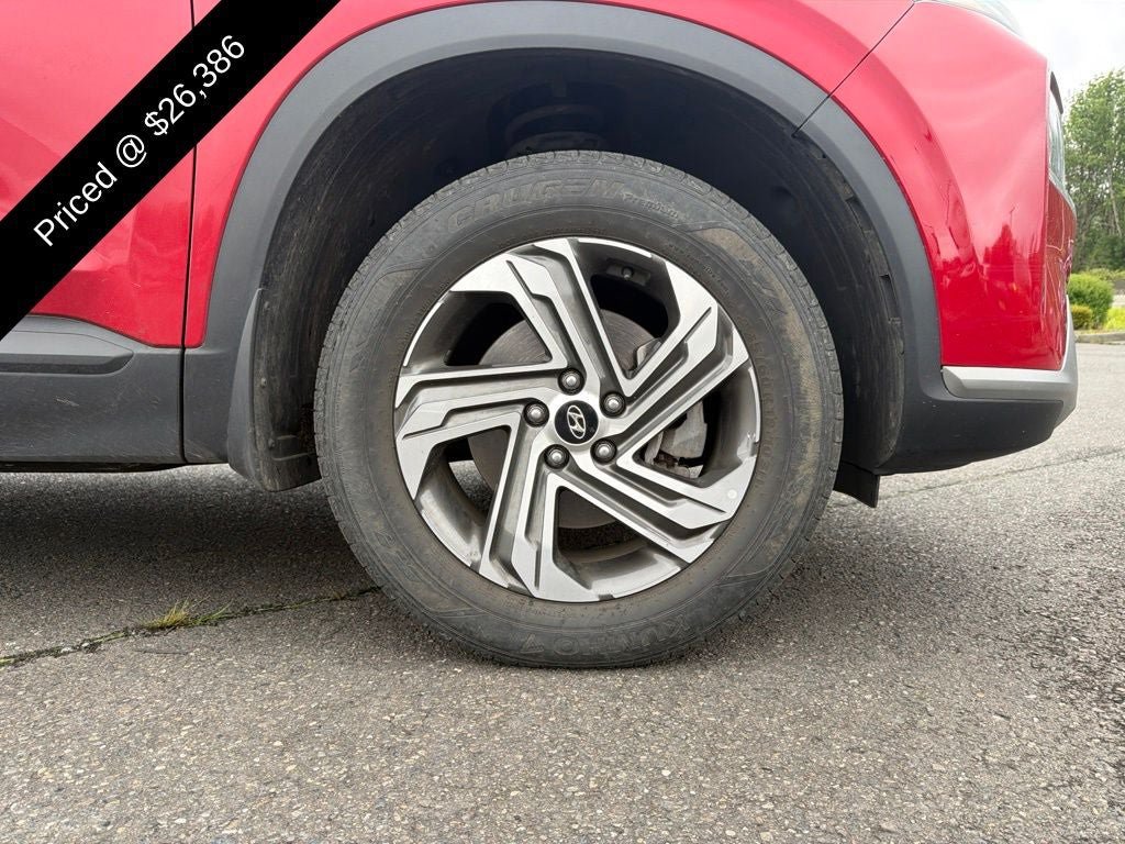 Used 2023 Hyundai Santa Fe SEL w/ Cargo Package AWD/4WD image 3