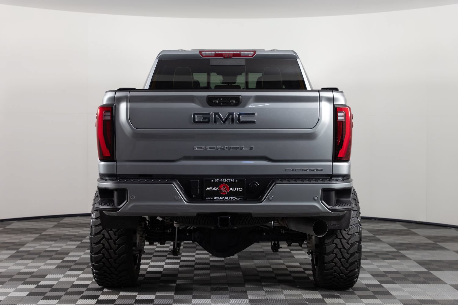 Used 2025 GMC Sierra 3500 Denali Ultimate AWD/4WD image 6