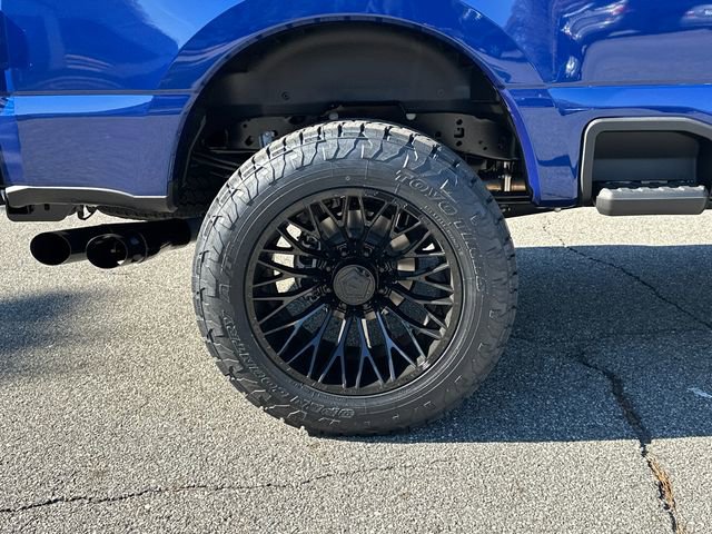 New 2026 Ford F250 Lariat w/ Black Appearance Package image 17