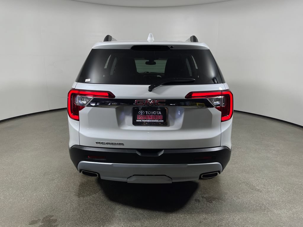 Used 2023 GMC Acadia SLT FWD image 4