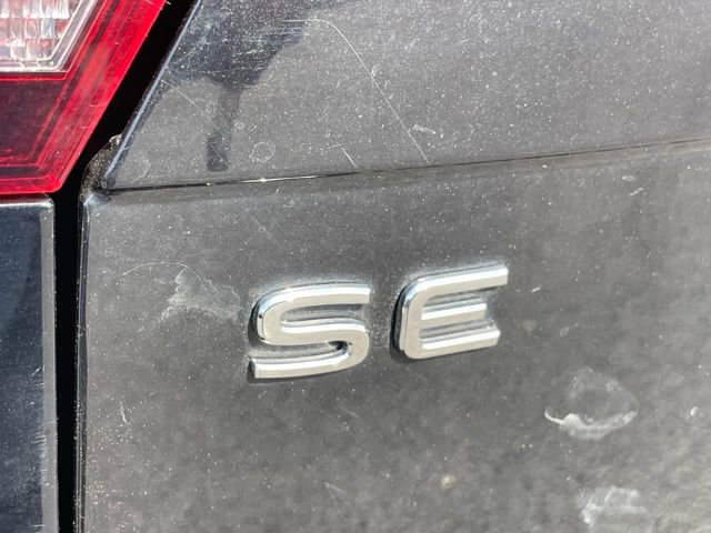 Used 2023 Volkswagen Tiguan SE R-Line AWD/4WD image 29