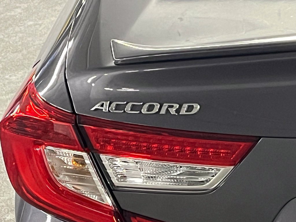 Used 2018 Honda Accord Sport image 33