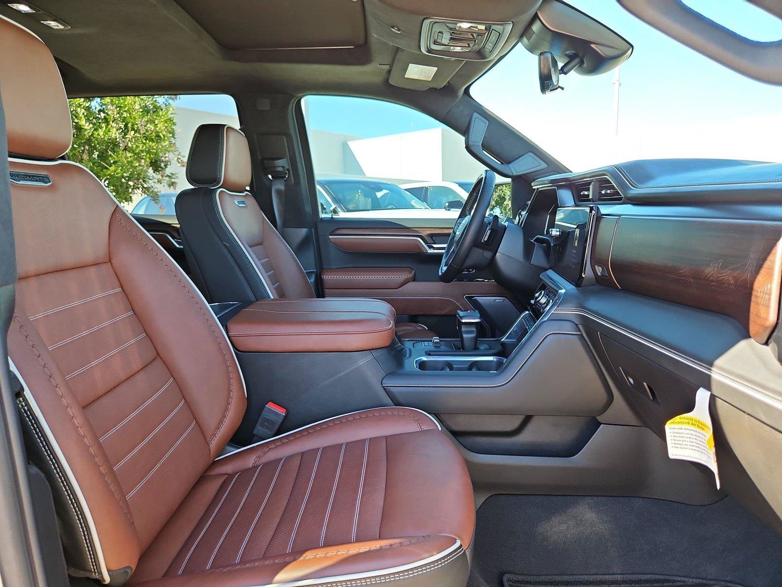 Used 2025 GMC Sierra 1500 Denali Ultimate AWD/4WD image 29