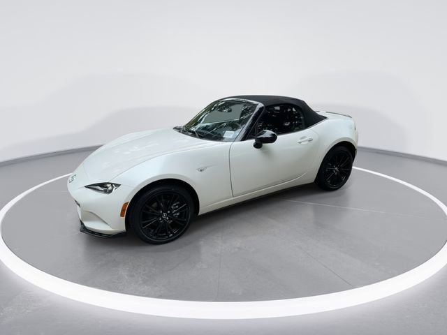 New 2026 MAZDA MX-5 Miata Club w/ Interior Package RWD image 4