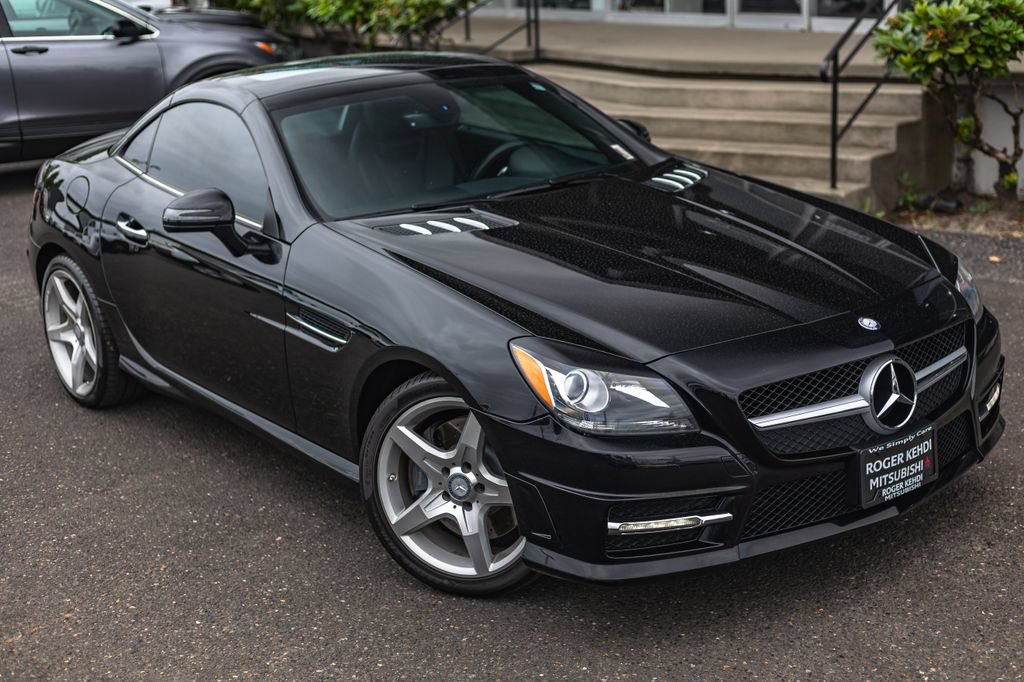 Used 2012 Mercedes-Benz SLK 250 video 2