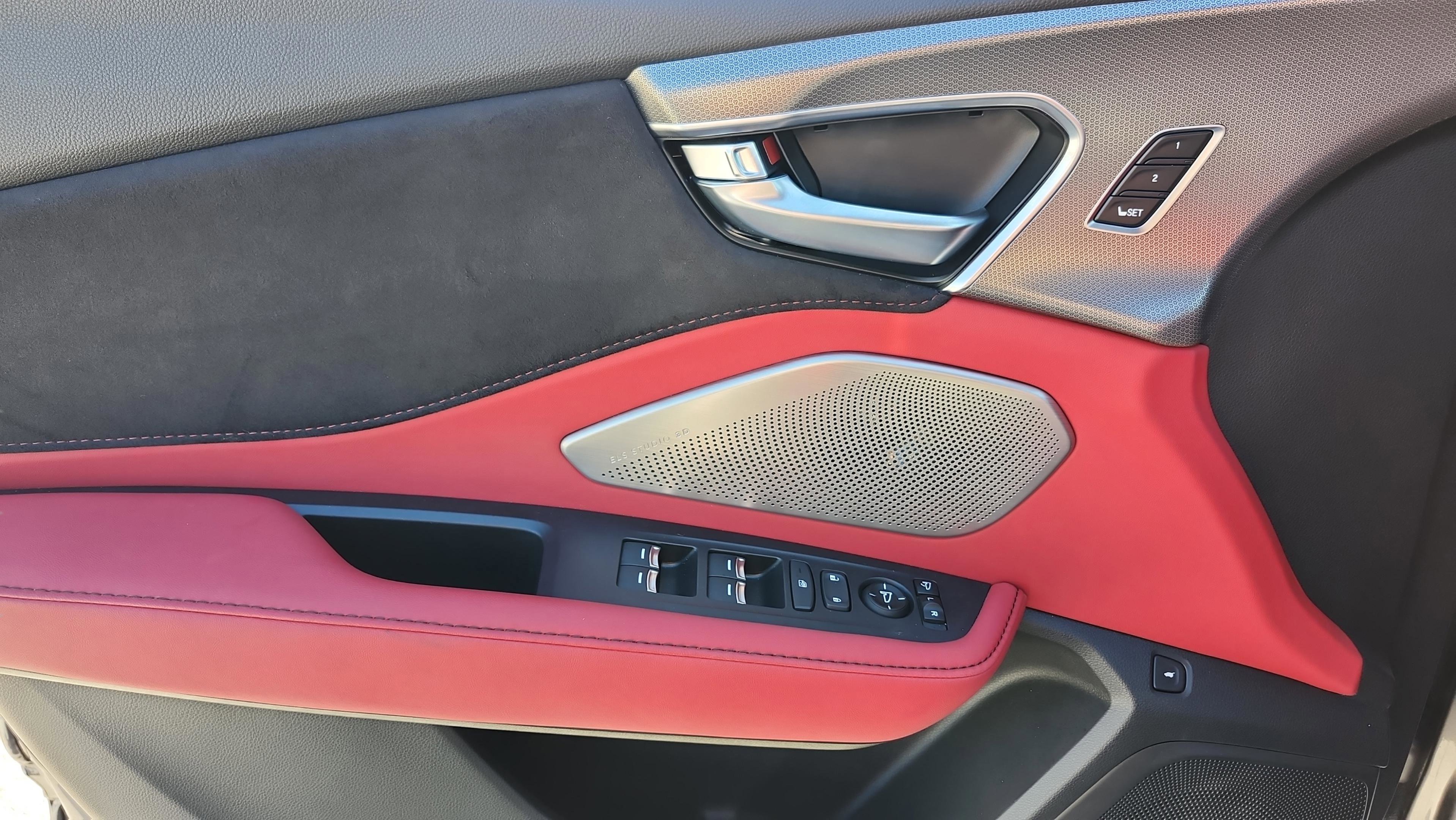 Used 2025 Acura RDX A-Spec image 40