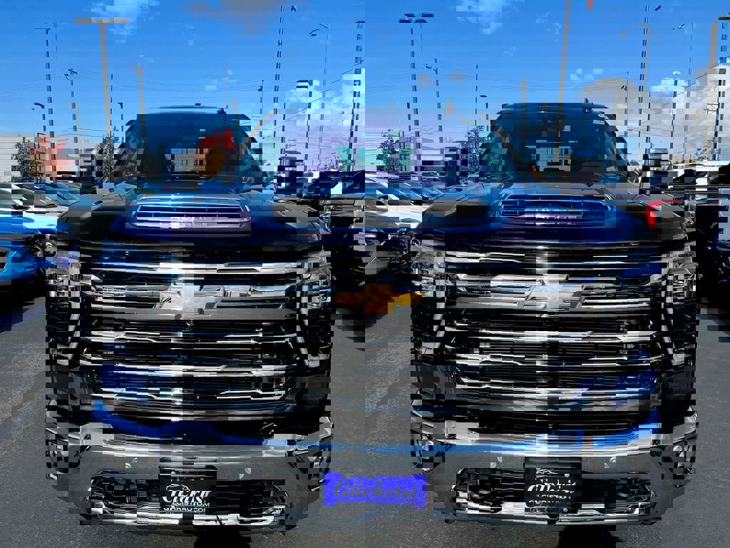 New 2025 Chevrolet Silverado 3500 LTZ w/ LTZ Plus Package image 24