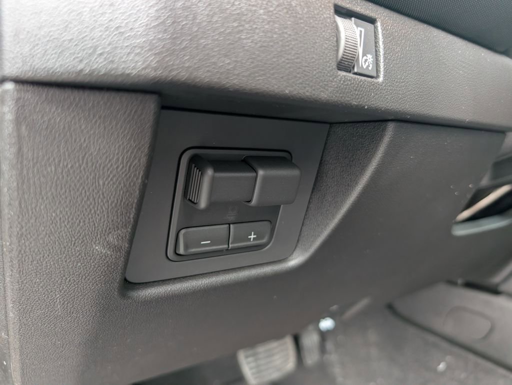 New 2026 Chevrolet Colorado Z71 image 17