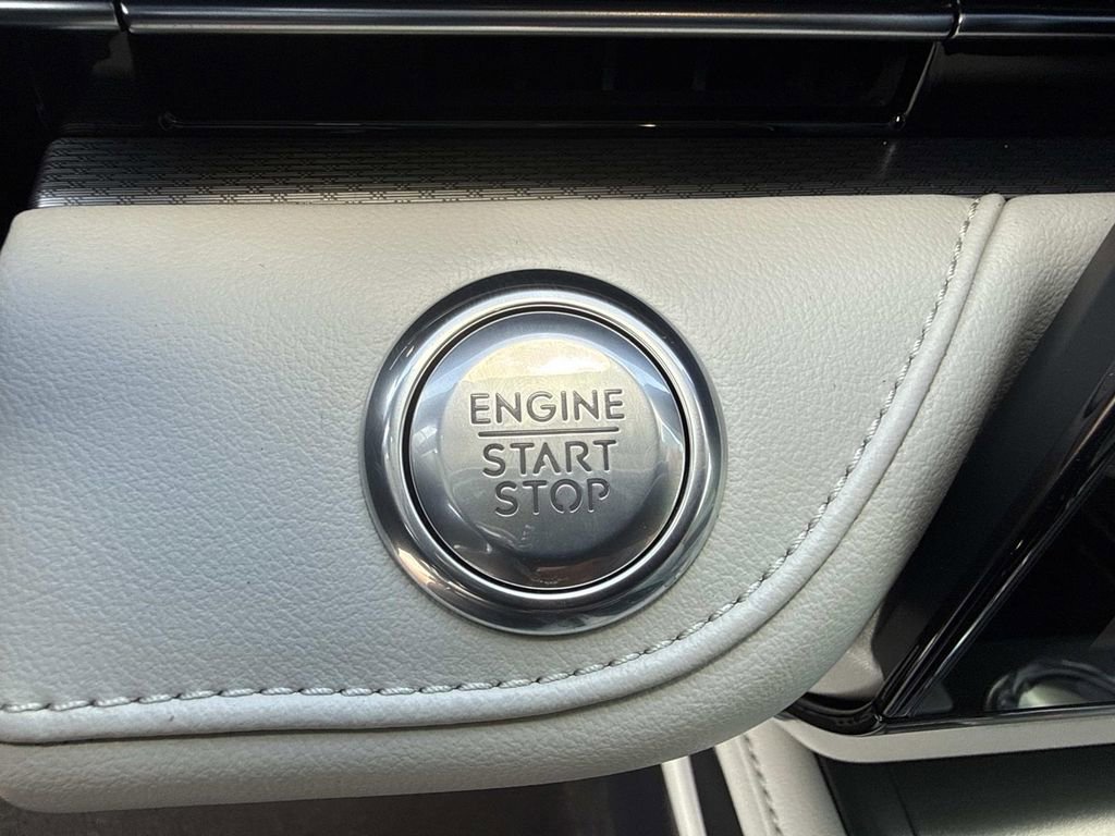 New 2026 Lincoln Nautilus Premier w/ Equipment Group 102A image 28