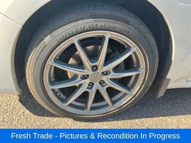 Used 2018 Subaru Impreza 2.0i Limited AWD/4WD image 9