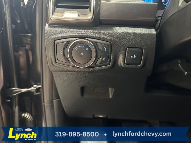 Used 2019 Ford Ranger Lariat w/ Black Appearance Package AWD/4WD image 17