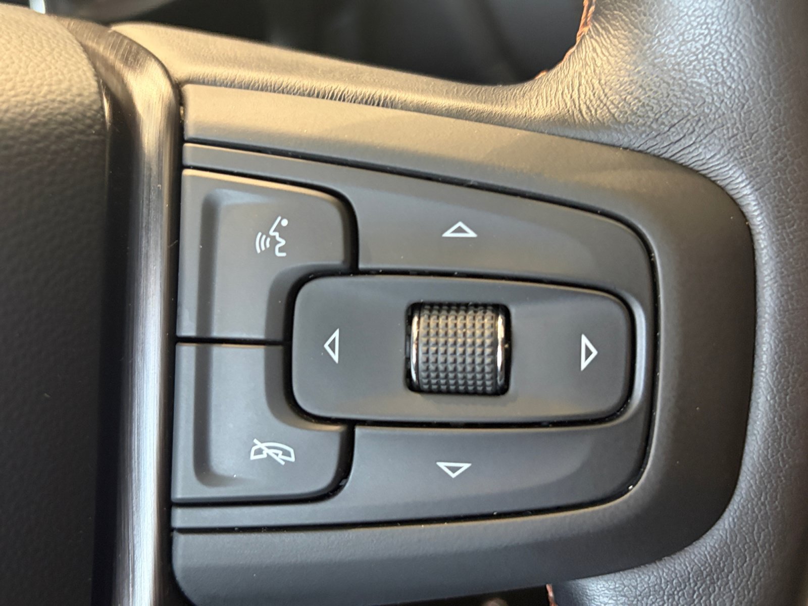 Used 2022 GMC Sierra 2500 AT4 w/ AT4 Premium Plus Package AWD/4WD image 18