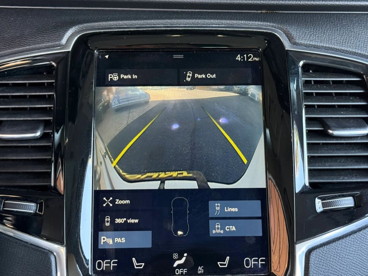 Used 2018 Volvo XC90 T6 Momentum w/ Convenience Package AWD/4WD image 58