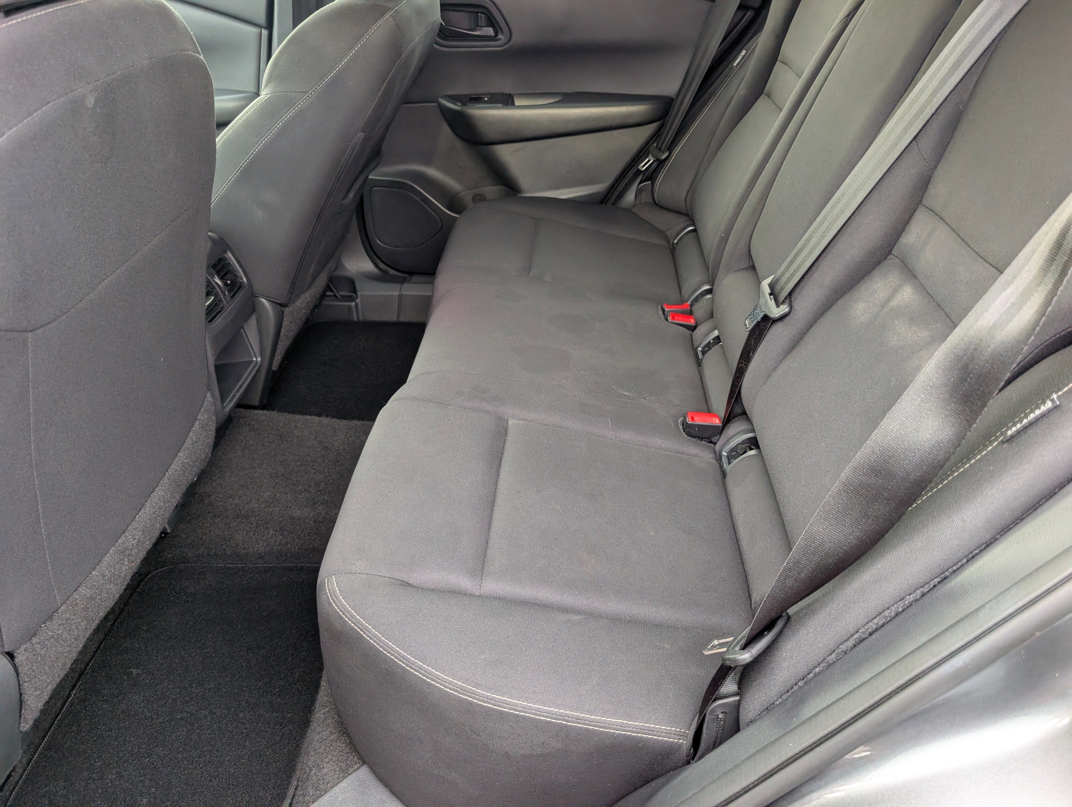 Used 2024 Nissan Rogue S FWD image 26