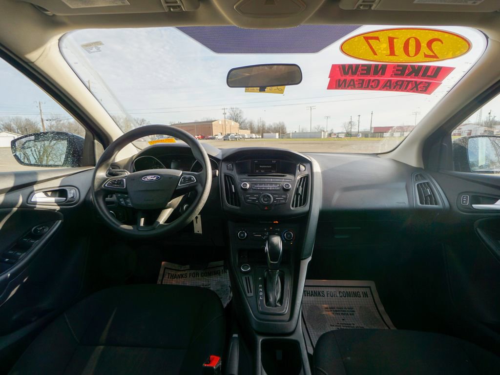 Used 2017 Ford Focus SE image 14