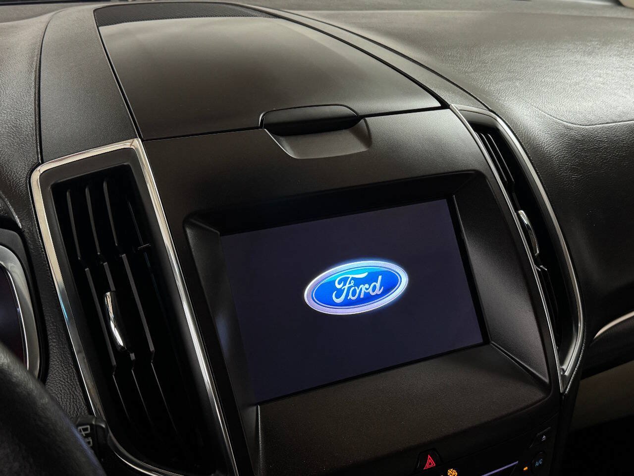 Used 2019 Ford Edge Titanium w/ Equipment Group 301A FWD image 50
