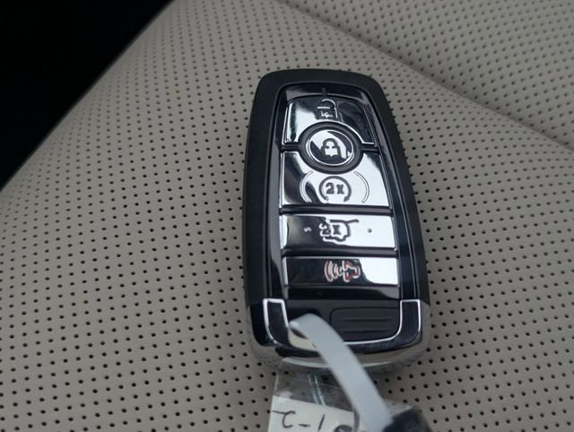 New 2026 Lincoln Corsair Grand Touring image 27