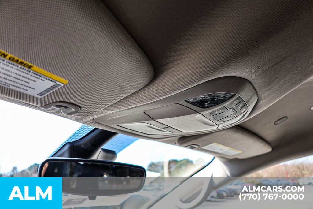 Used 2024 Chrysler Pacifica Touring-L image 61