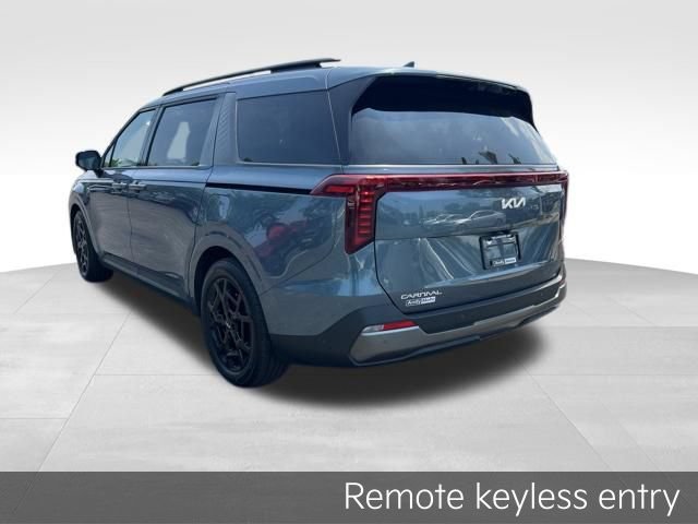 Certified 2025 Kia Carnival SX Prestige FWD image 6