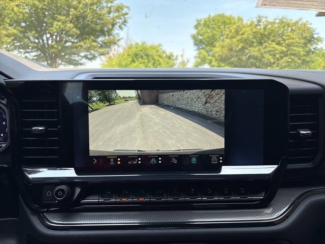 Used 2023 Chevrolet Silverado 1500 ZR2 image 25