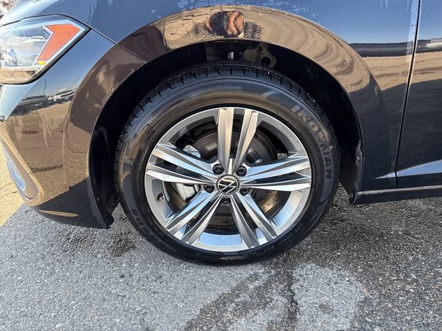 Used 2024 Volkswagen Jetta SE FWD image 15