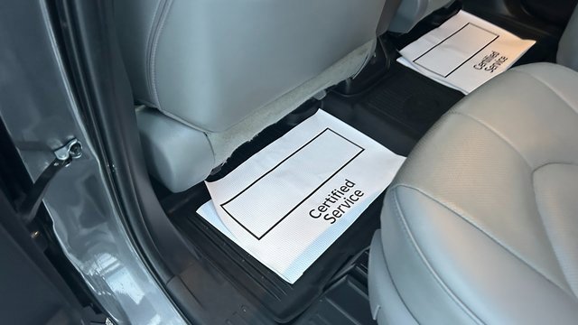 Used 2023 Toyota Highlander Limited image 36