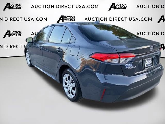 Used 2023 Toyota Corolla LE image 11