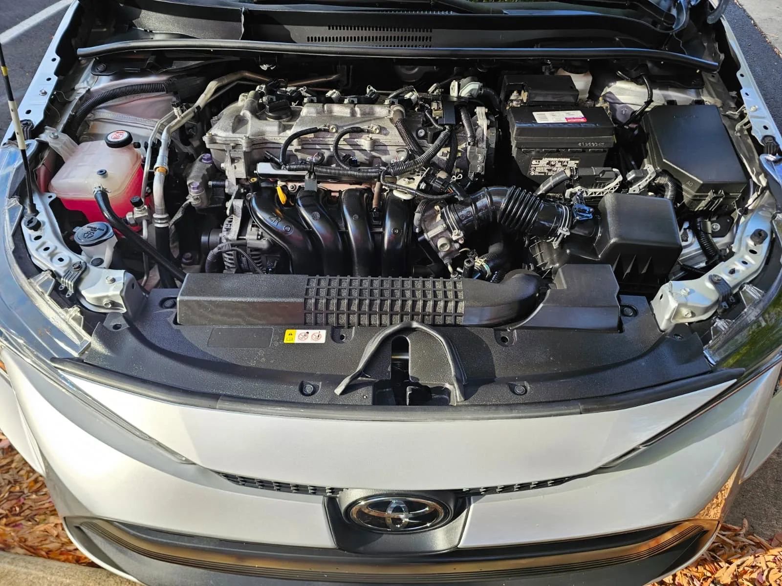 Used 2021 Toyota Corolla LE image 15