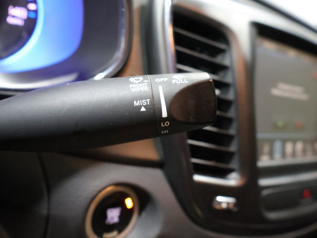 Used 2016 Chrysler 200 S w/ Comfort Group image 36