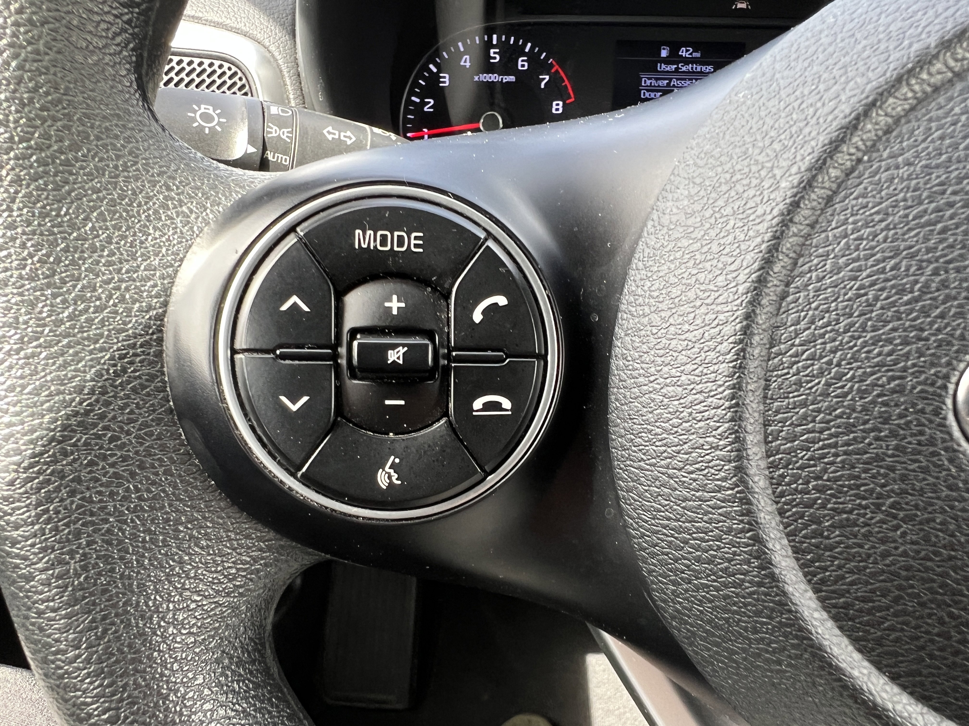 Certified 2021 Kia Soul S image 25