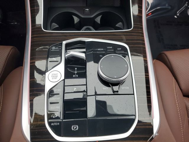 Used 2025 BMW X5 xDrive40i w/ Climate Comfort Package image 31