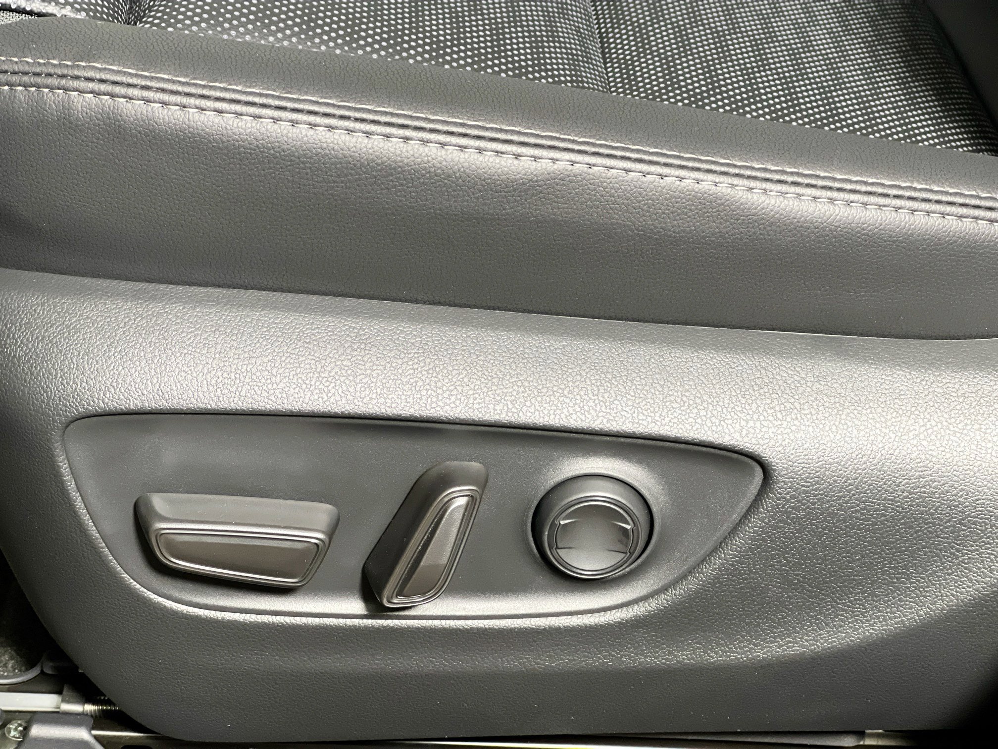 New 2026 Toyota Land Cruiser image 15