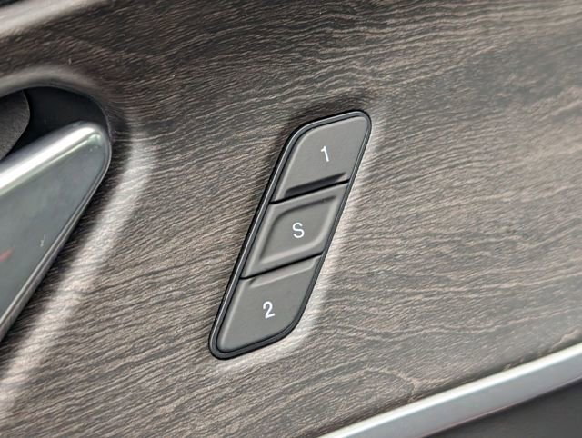 New 2026 Jeep Grand Cherokee Limited AWD/4WD image 10