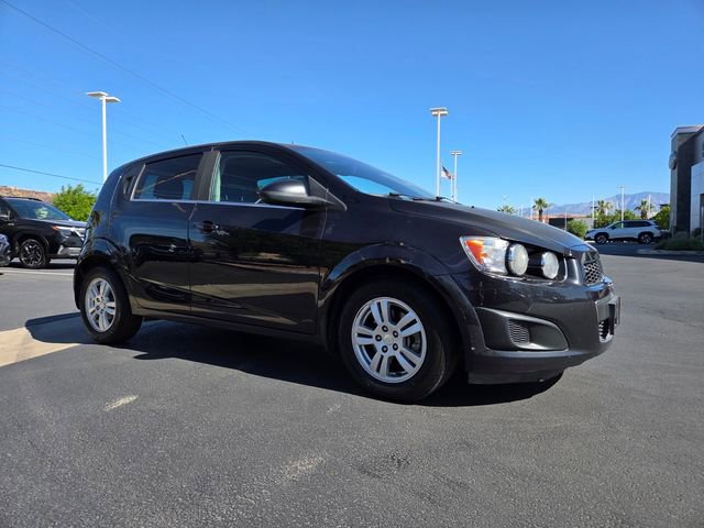 Used 2013 Chevrolet Sonic LT FWD image 2