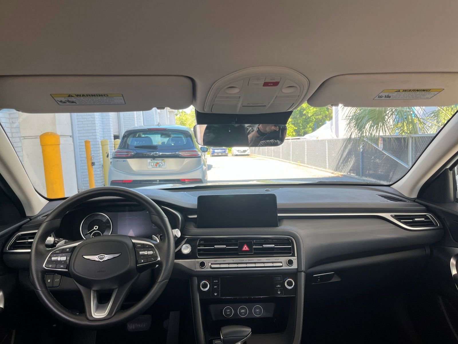 Used 2025 Genesis G70 2.5T image 35