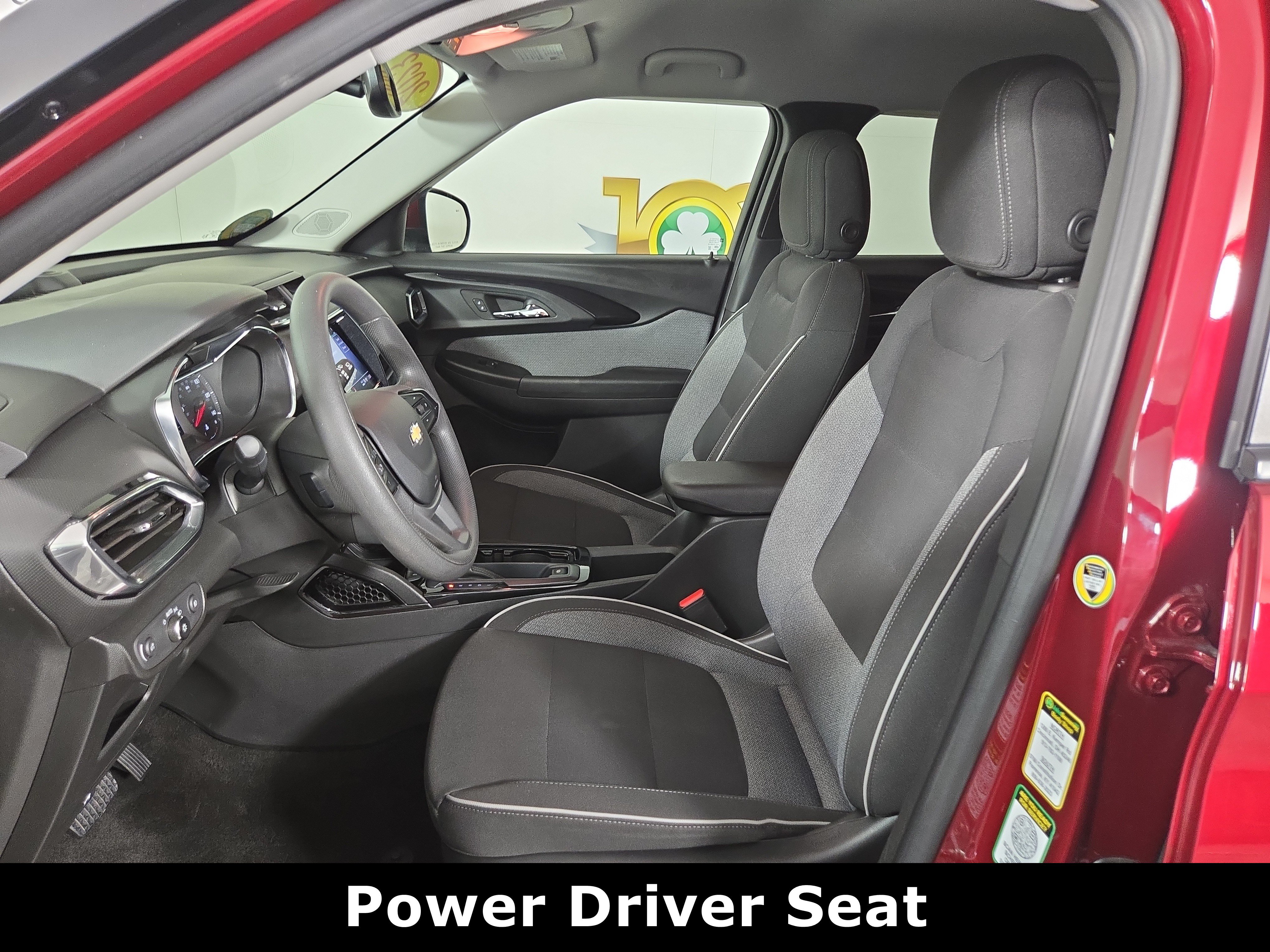 Used 2023 Chevrolet TrailBlazer LT w/ Convenience Package FWD image 12
