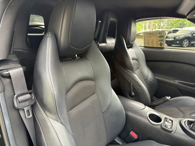 Used 2010 Nissan 370Z Touring RWD image 21