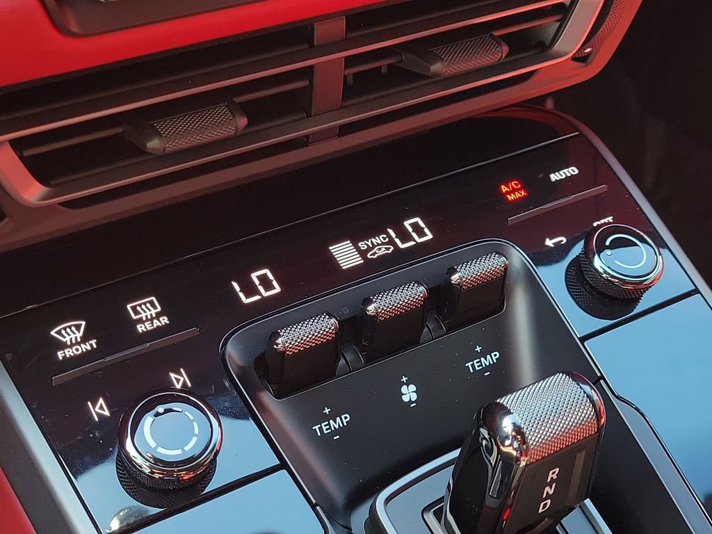 Certified 2024 Porsche 911 Carrera image 31