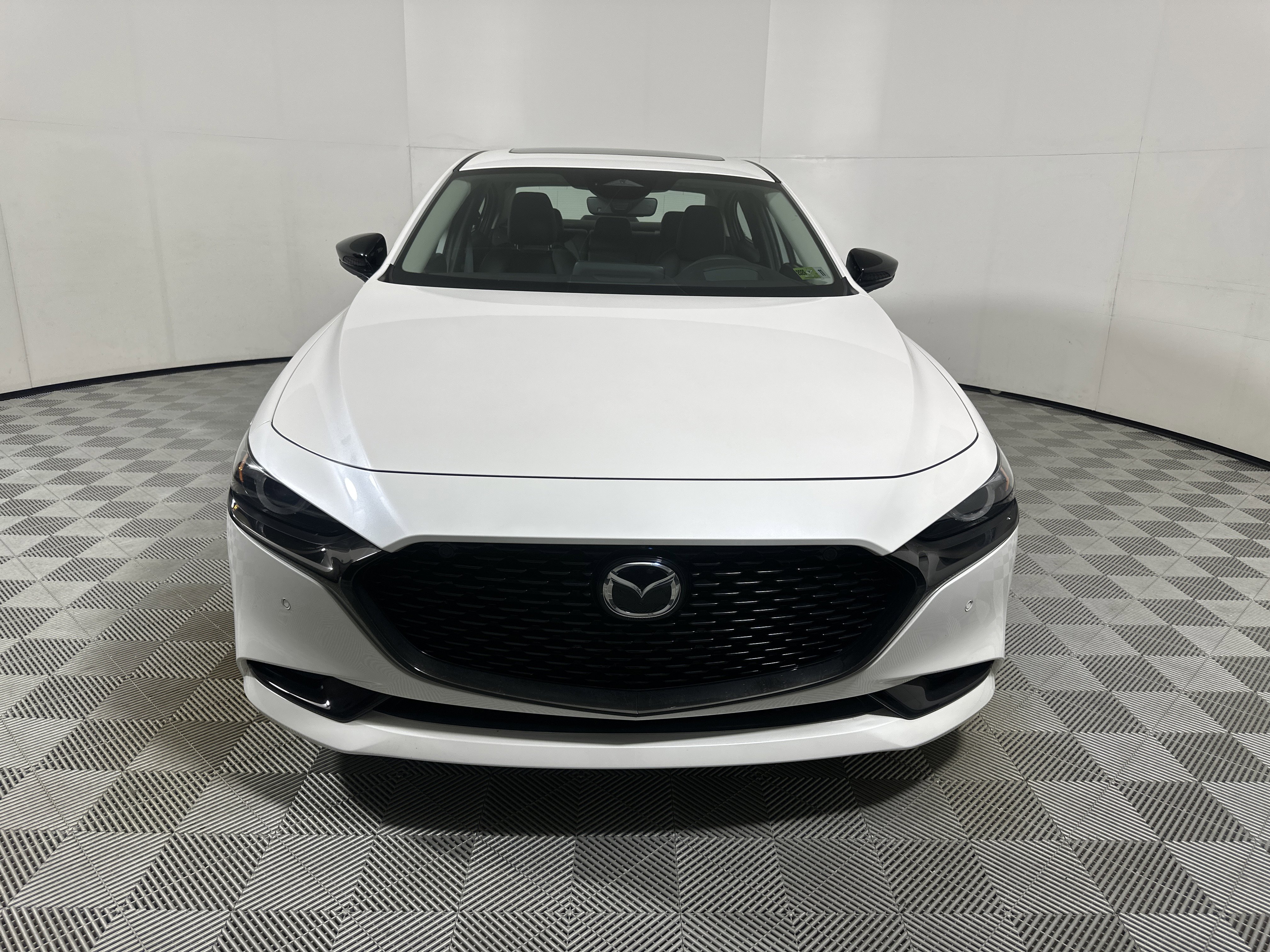 Certified 2025 MAZDA MAZDA3 2.5 Turbo Sedan w/Premium Plus image 2