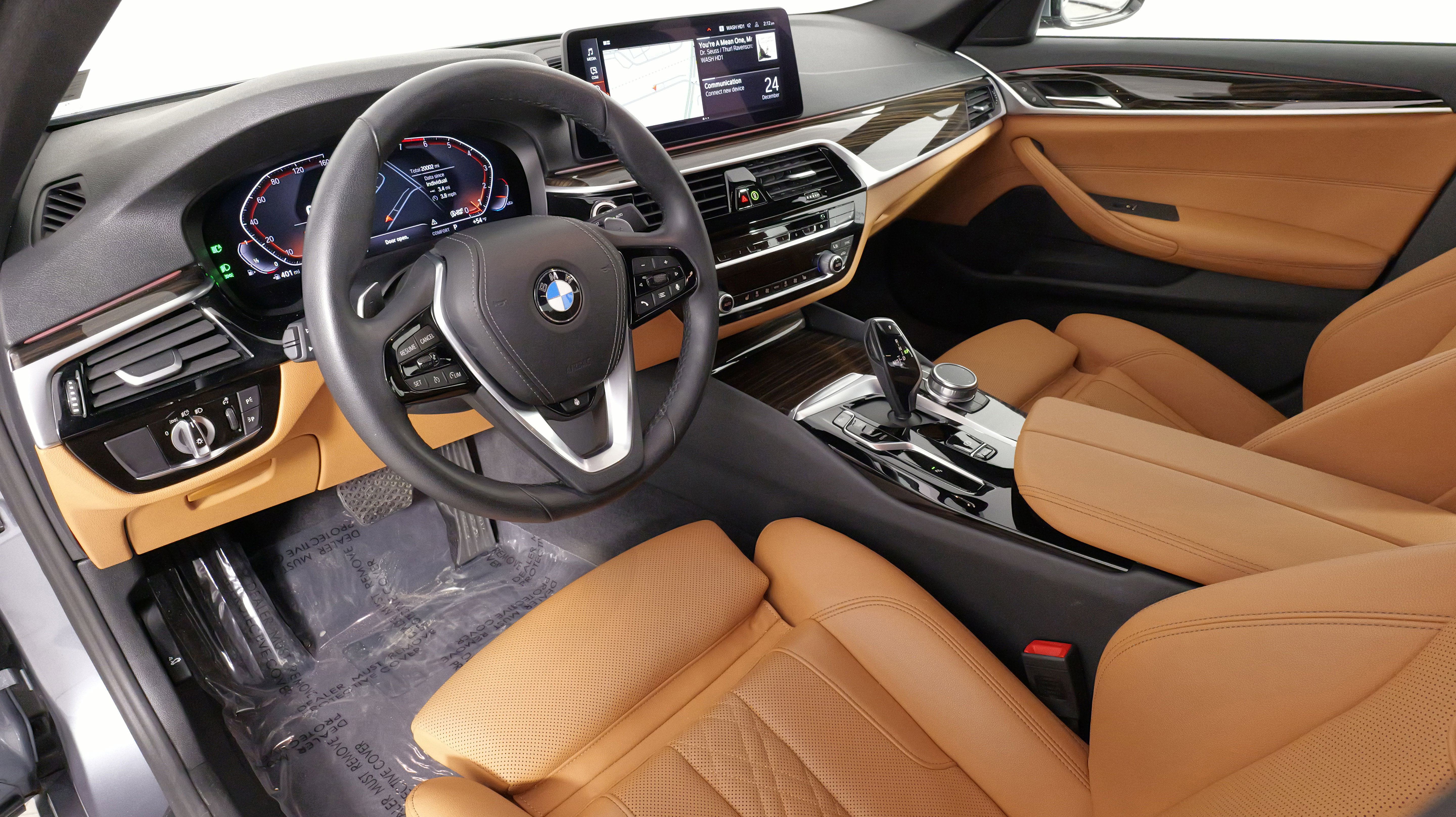 Used 2022 BMW 530i xDrive w/ Convenience Package image 27