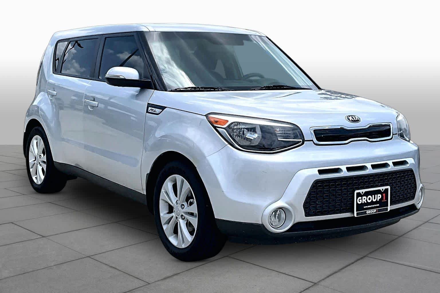 Used 2016 Kia Soul ! FWD image 3