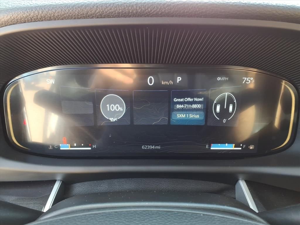 Used 2023 Jeep Wagoneer 4WD w/ Premium Group I image 27