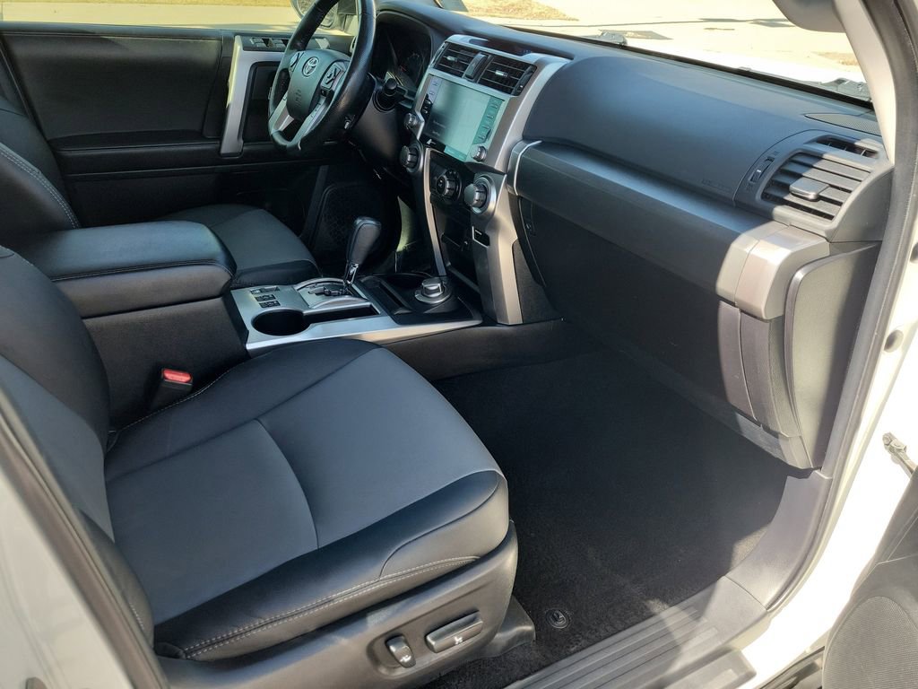 Used 2023 Toyota 4Runner SR5 Premium w/ Moonroof Package image 14